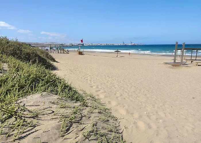 Betty F Пуэрто-дель-Росарио